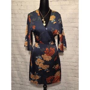 BooHoo Satin Floral Wrap Dress US Sz 8 (No Belt)